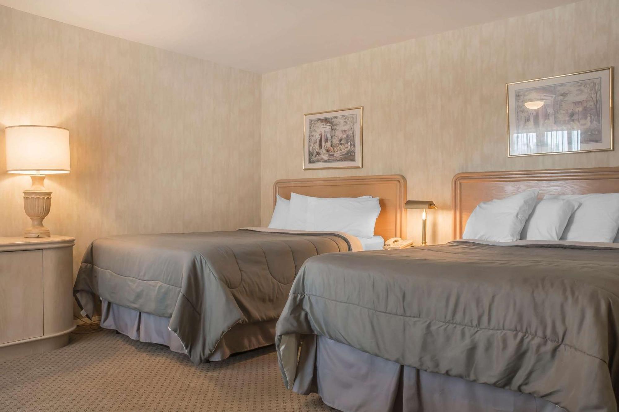 Inn Rodeway Fallsview 3*